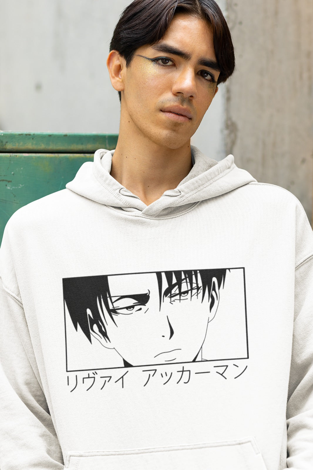 Elevate your anime collection with our White Levi Ackerman Oversized Hoodie. On the front, you'll find a striking graphic design featuring Levi Ackerman's stoic half-face with his name in Japanese below. This hoodie is a must-have for fans of Attack on Titan, combining comfort and style with your love for Levi Ackerman. Wear your admiration for this legendary character proudly.