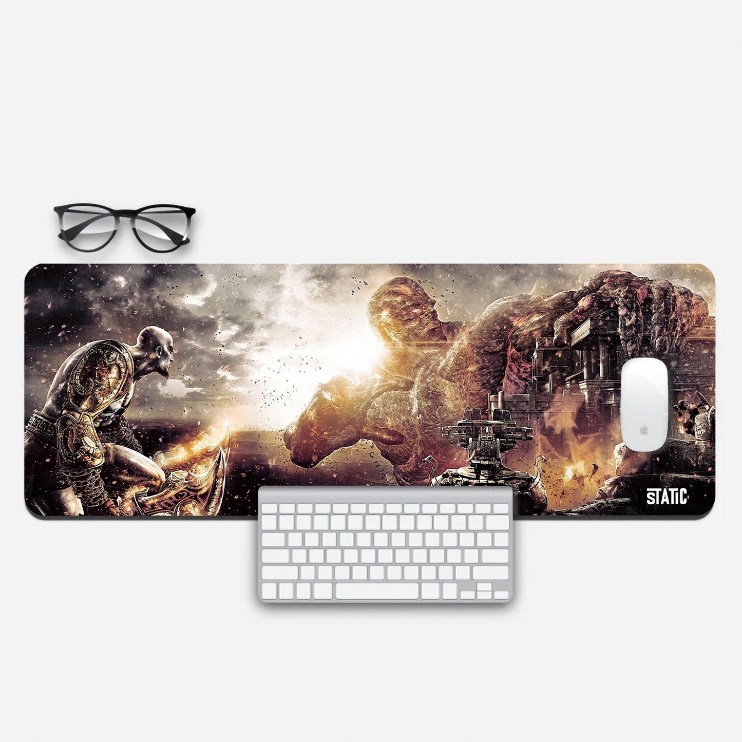 God of War Extended Mouse Pad Kratos fighting