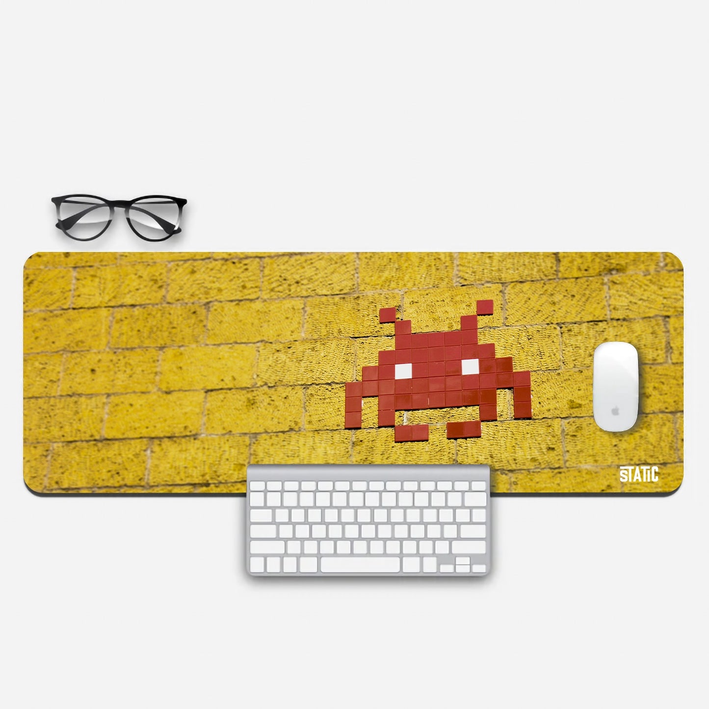space invader Aesthetic Extended Mouse Pad