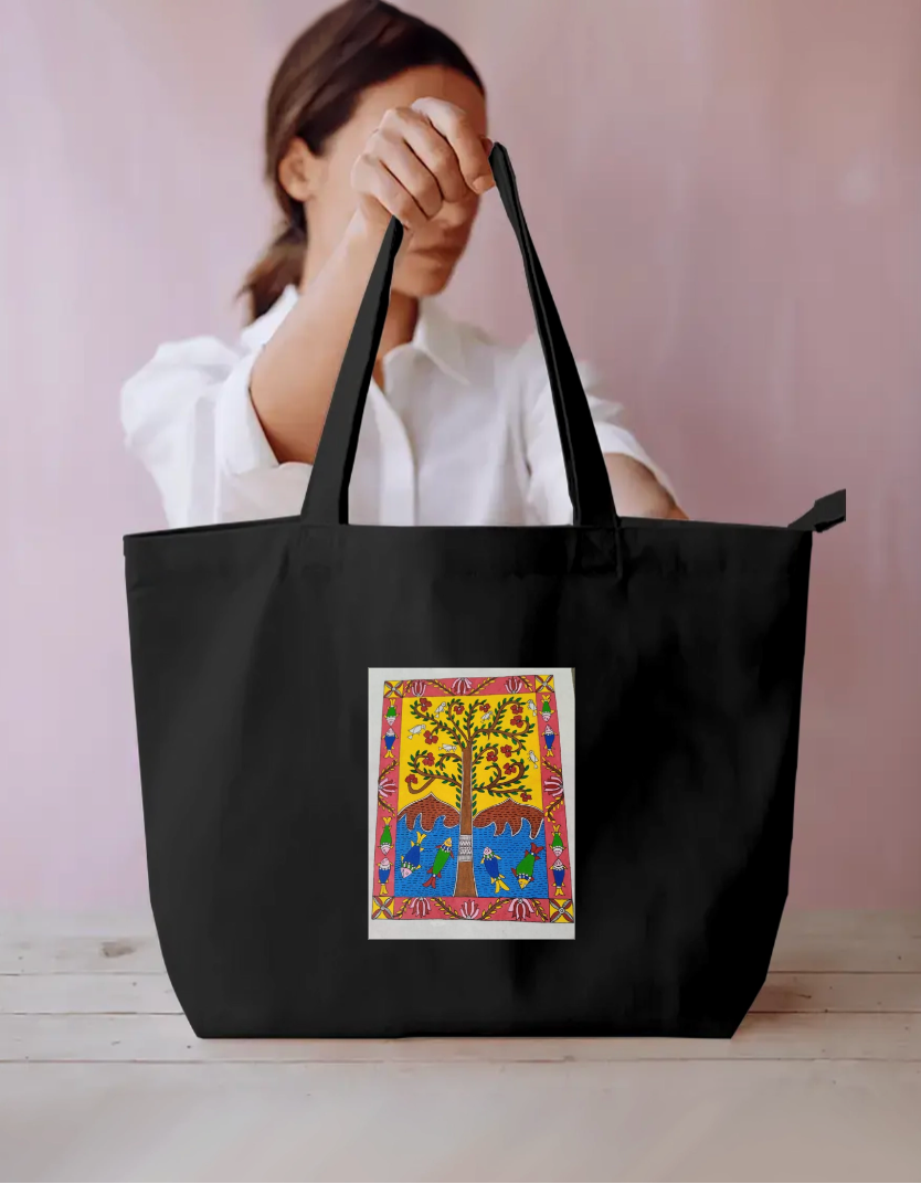 Tree of life large tote bag Everyday Large Tote Bag by Antara Verma