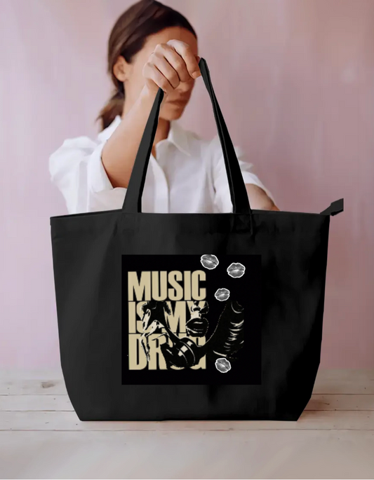 Black tote bag Everyday Large Tote Bag by Somiya Nasir
