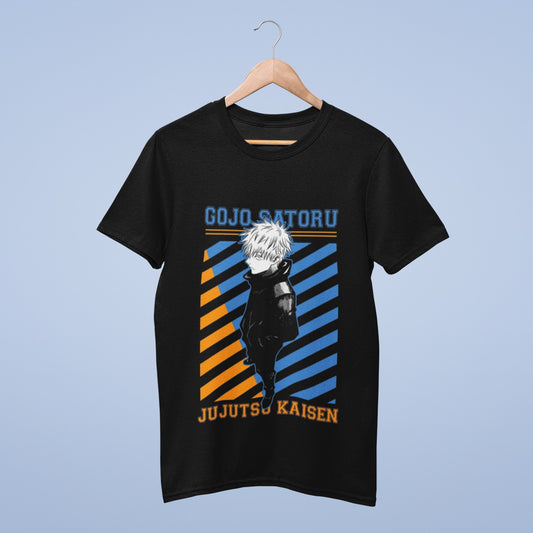 Elevate your style with this black cotton round neck tee featuring the iconic Gojo Satoru from Jujutsu Kaisen. The striking graphic design captures Gojo in his classic pose, giving an intense upward side glance. With "Gojo Satoru" boldly written at the top and "Jujutsu Kaisen" at the bottom, this shirt lets you flaunt your love for the series in a fashionable way. Perfect for fans who want to make a statement with their attire. Get ready to turn heads and show off your passion for Jujutsu Kaisen!
