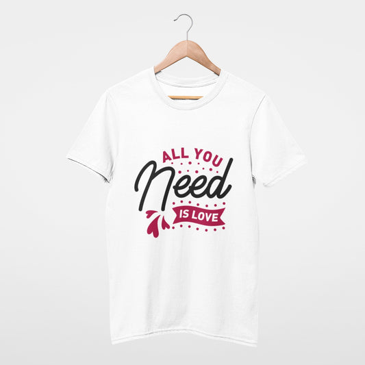 All you need is love Tee
